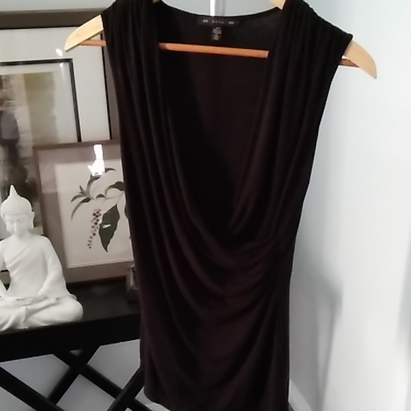 ⭐️Host Pick⭐️BAIA Drape Front Tee BUNDLE - Picture 5 of 12